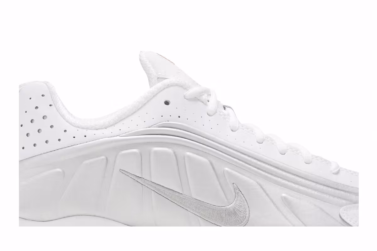 Nike Shox R4 White Metallic, view 3