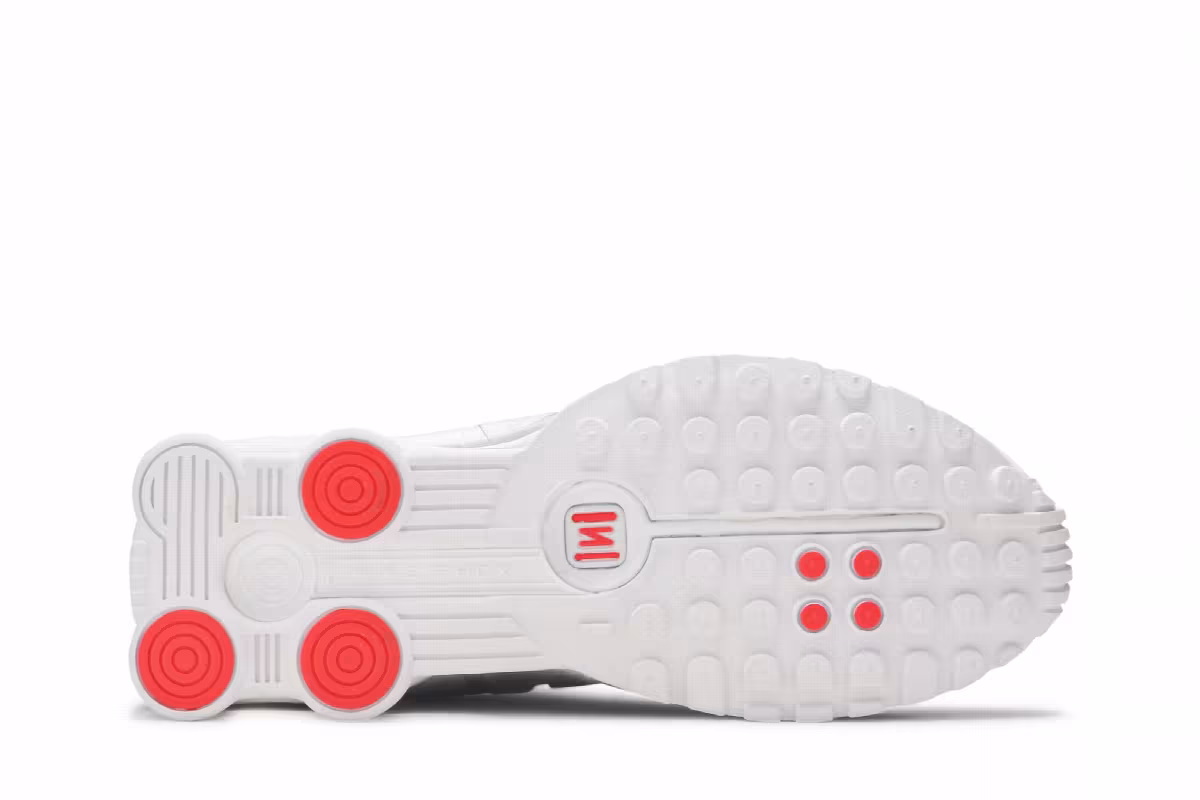 Nike Shox R4 White Metallic, view 5