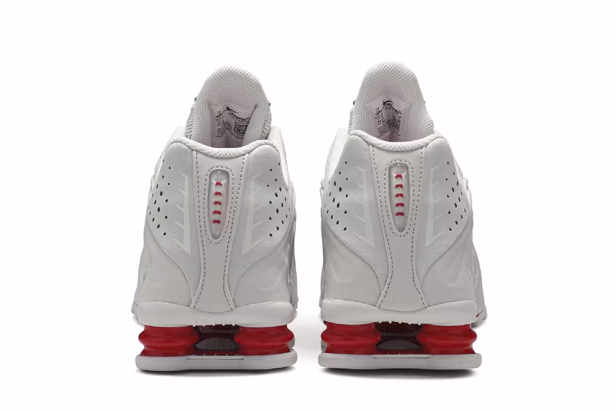 Neymar Jr. x Nike Shox R4 Platinum Tint, view 7