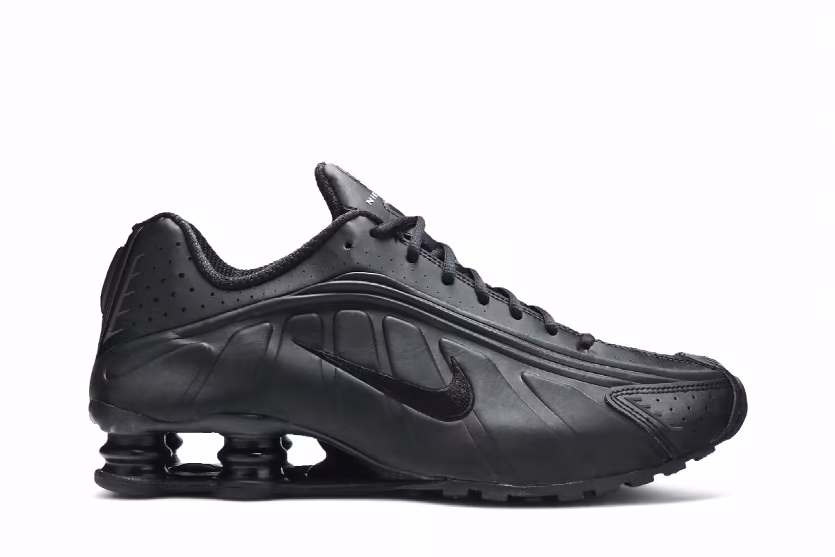 Nike Shox R4 Triple Black Embroidered Swoosh, view 2