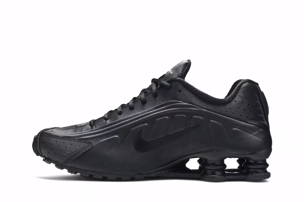 Nike Shox R4 Triple Black Embroidered Swoosh, view 4
