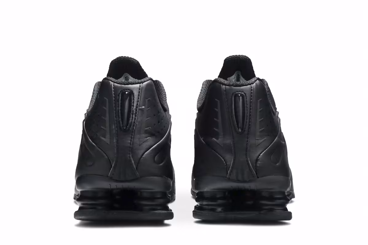 Nike Shox R4 Triple Black Embroidered Swoosh, view 7