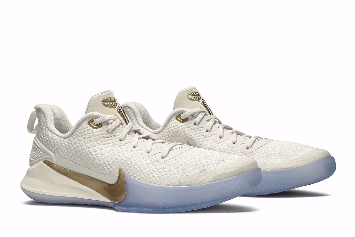 Nike Mamba Focus Metallic Gold, view 9