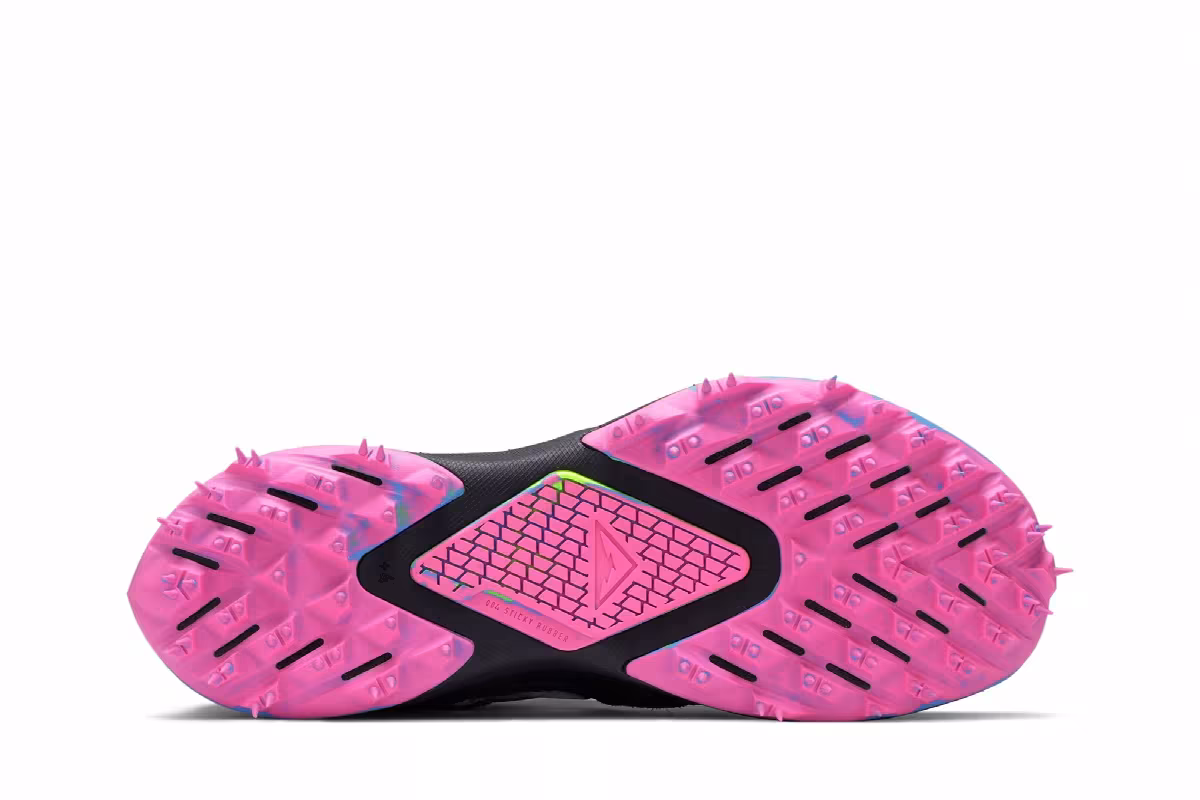 Off-White x Nike Women's Air Zoom Terra Kiger 5 Athlete in Progress - Black, view 5