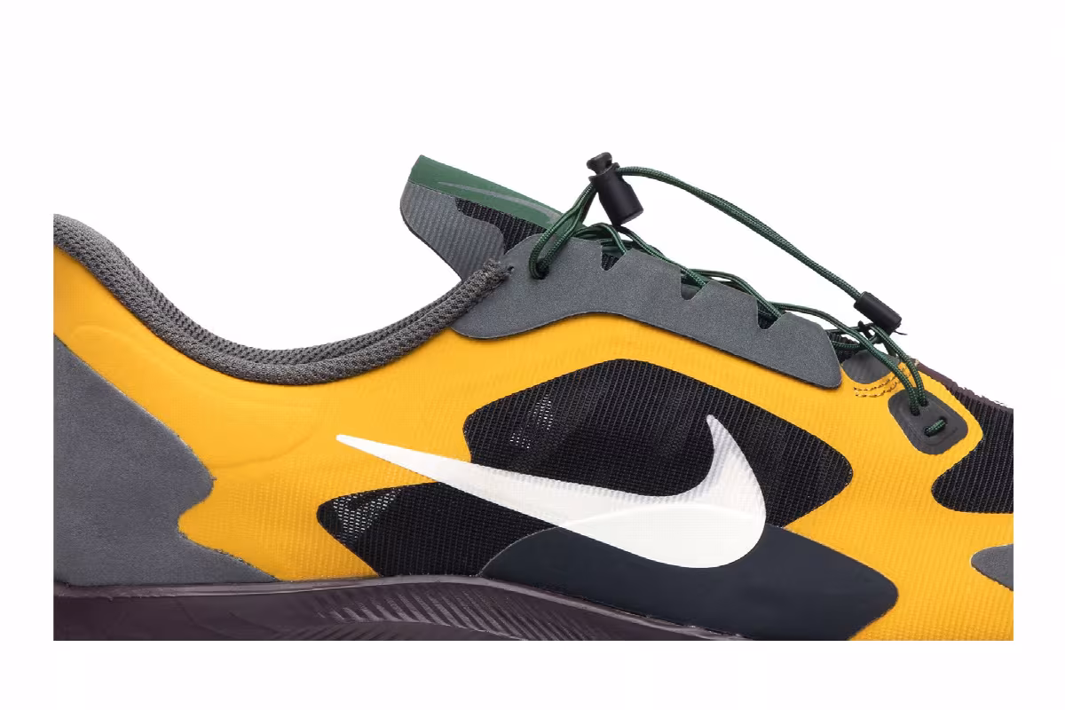 Gyakusou x Nike Zoom Pegasus Turbo Gold Fir, view 3