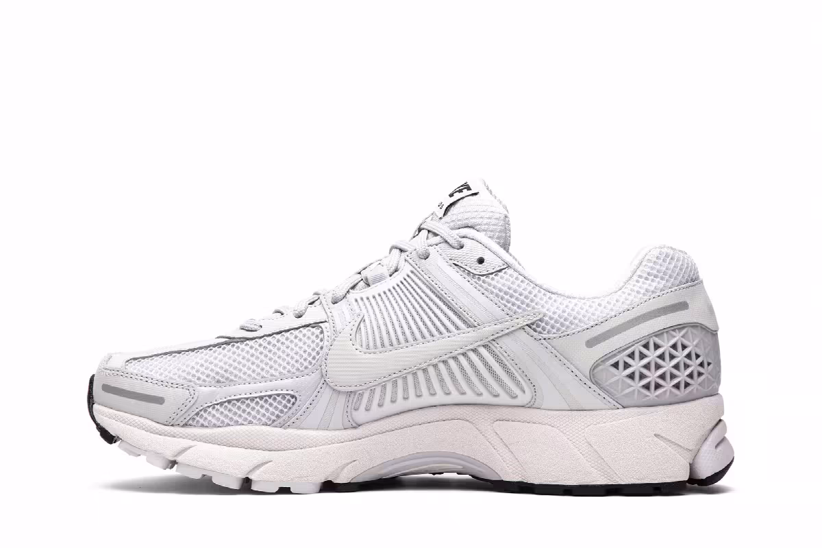 Nike Air Zoom Vomero 5 Vast Grey 2019, view 4