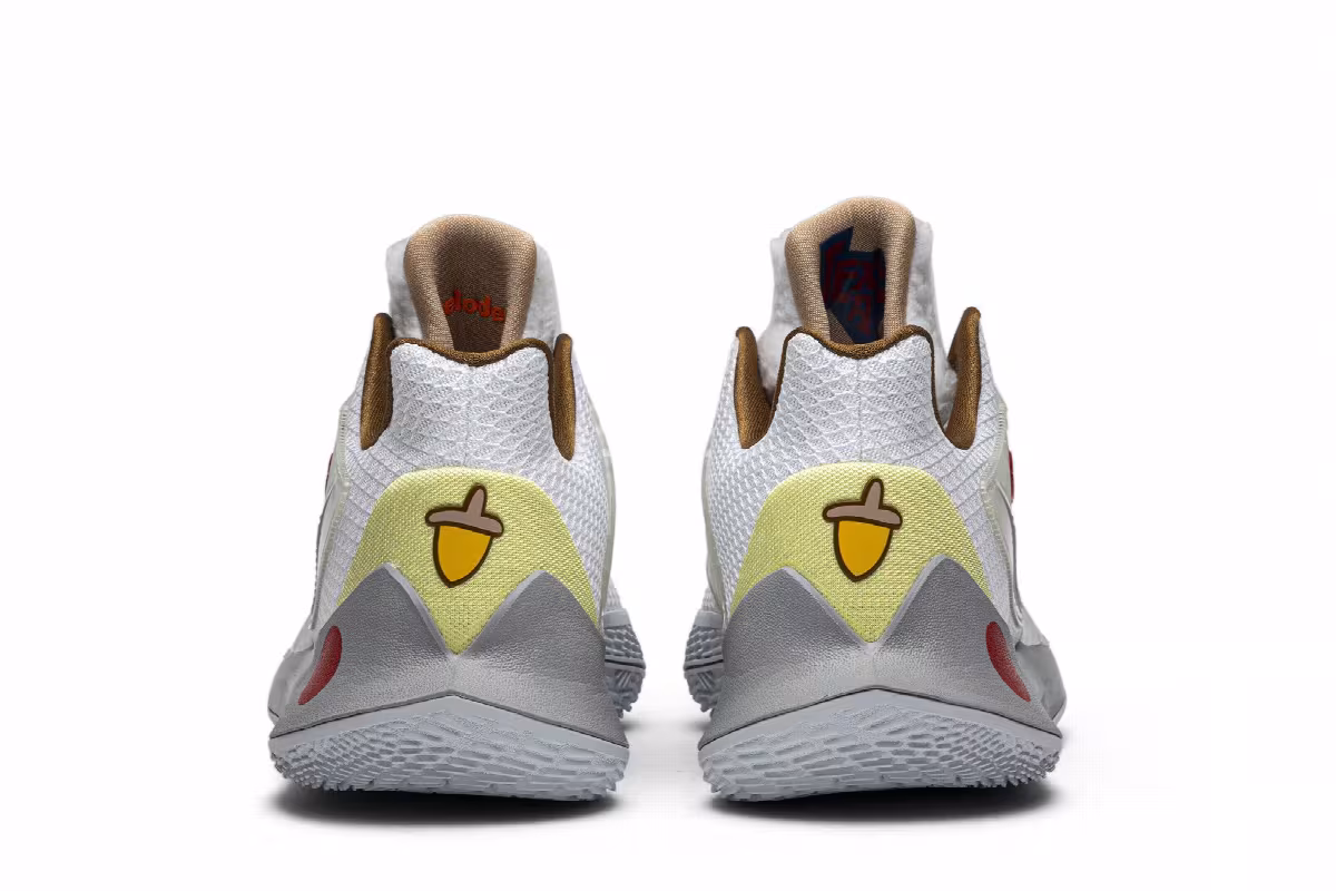 SpongeBob SquarePants x Nike Kyrie Low 2 Sandy Cheeks, view 7