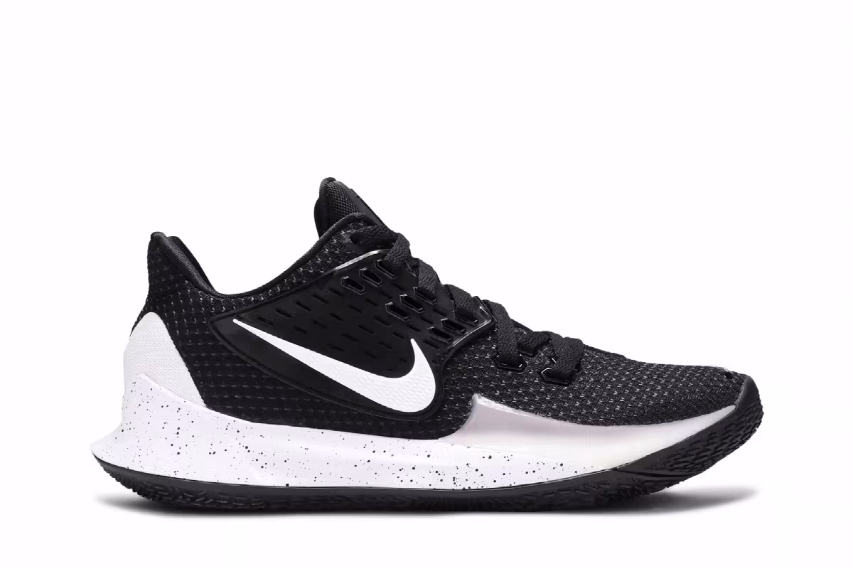 Nike Kyrie Low 2 Black, view 2