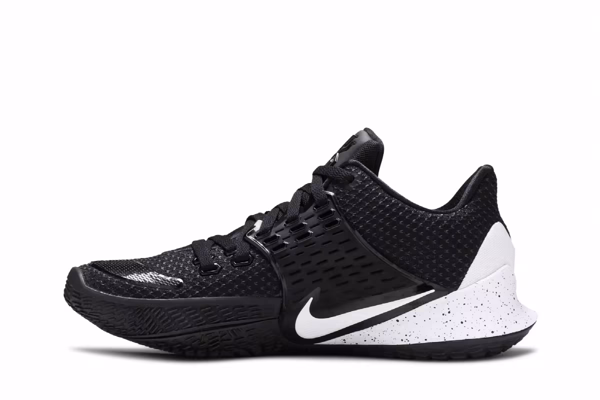 Nike Kyrie Low 2 Black, view 4