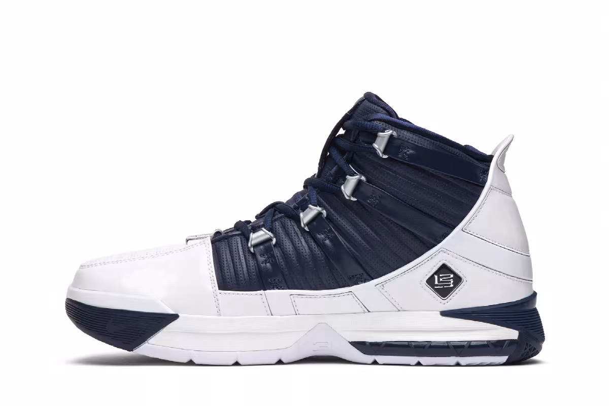 Nike Zoom LeBron 3 Midnight Navy, view 4