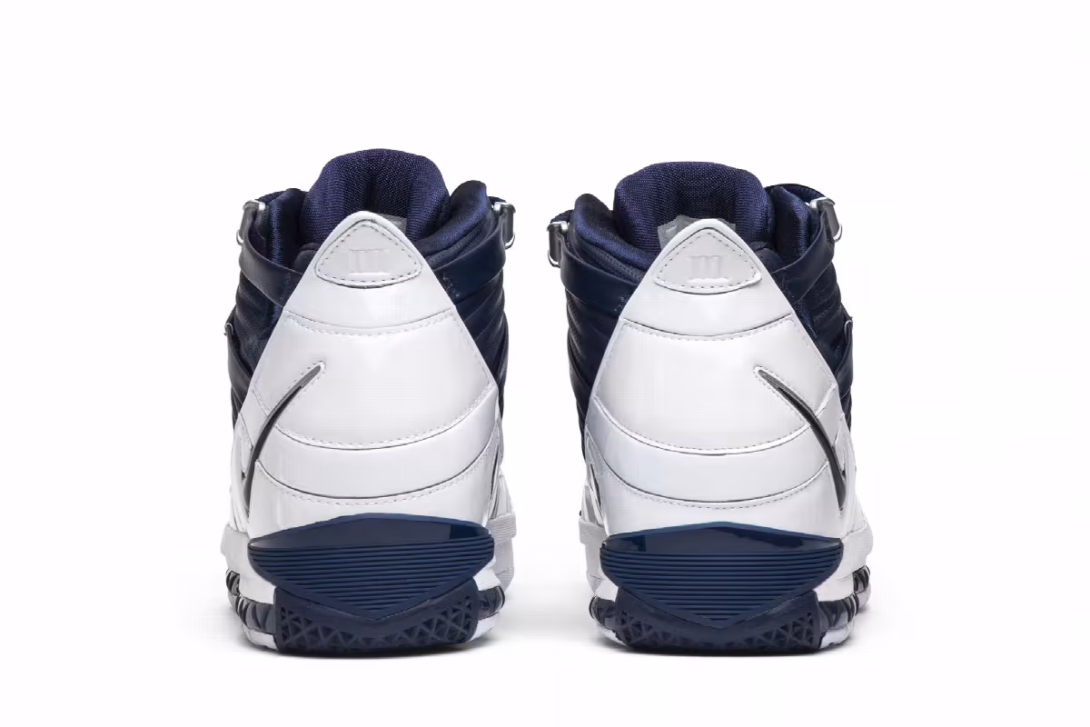 Nike Zoom LeBron 3 Midnight Navy, view 7