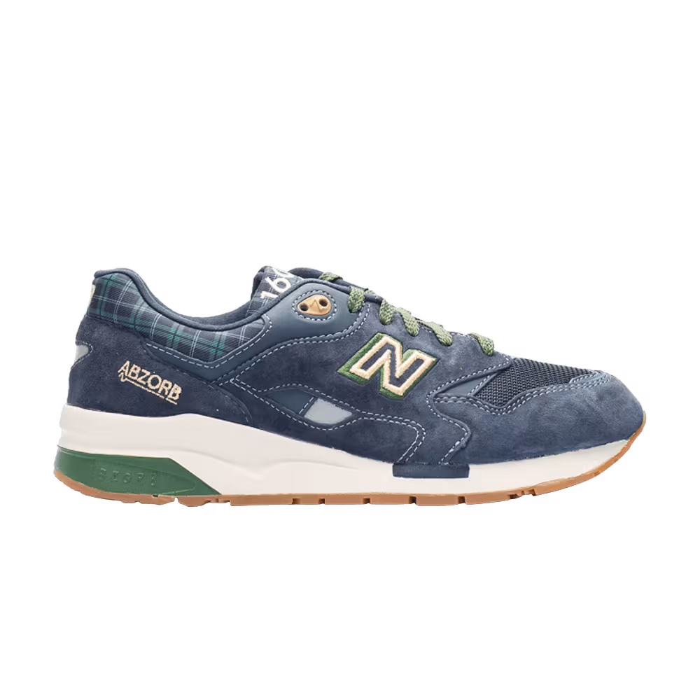 New Balance Women's 1600 tartan pack