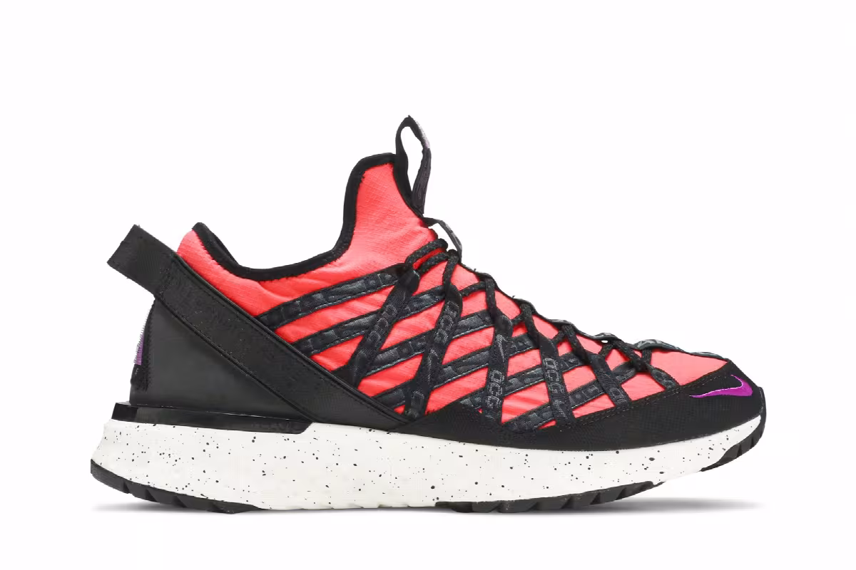 Nike React Terra Gobe ACG Bright Crimson, view 2