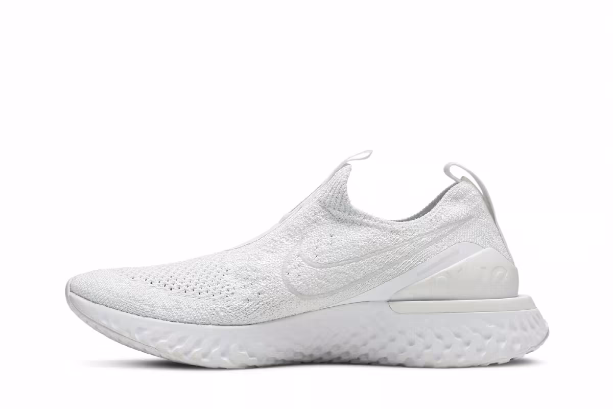 Nike Women's Epic Phantom React Flyknit Triple White, view 4