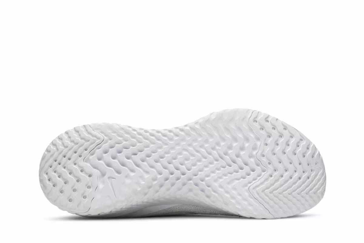 Nike Women's Epic Phantom React Flyknit Triple White, view 5