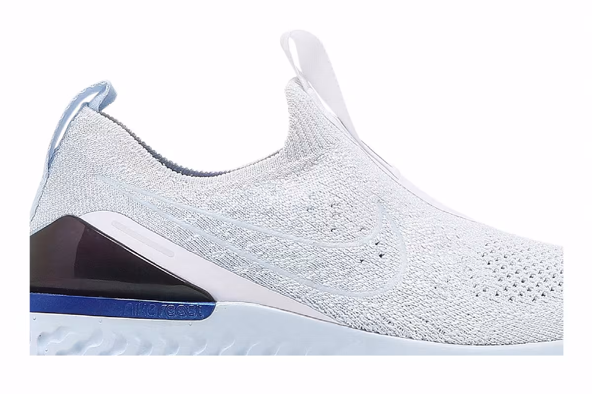 Nike Women's Epic Phantom React Flyknit Hydrogen Blue, view 3