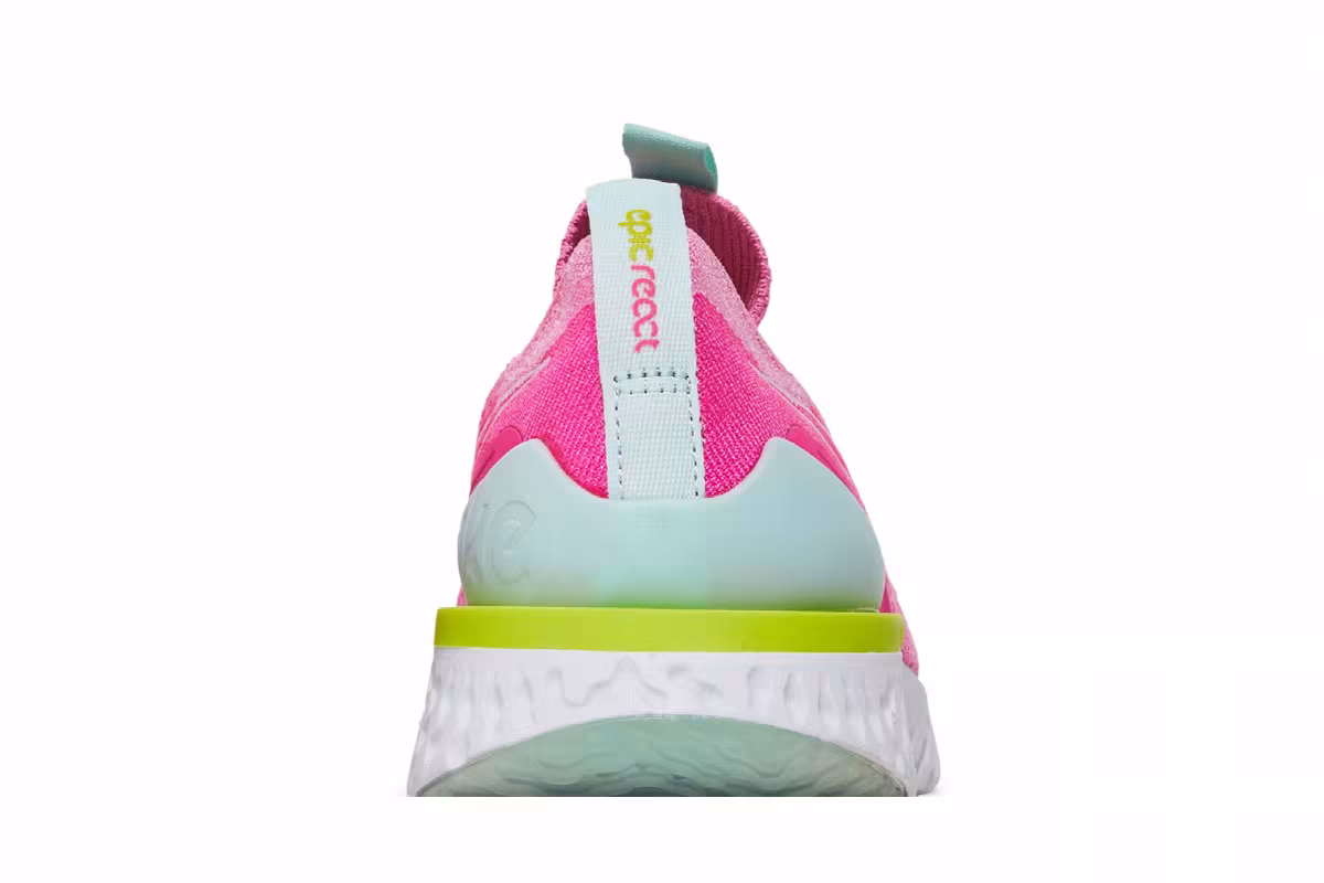 Nike Women's Epic Phantom React Flyknit Psychic Pink, view 8