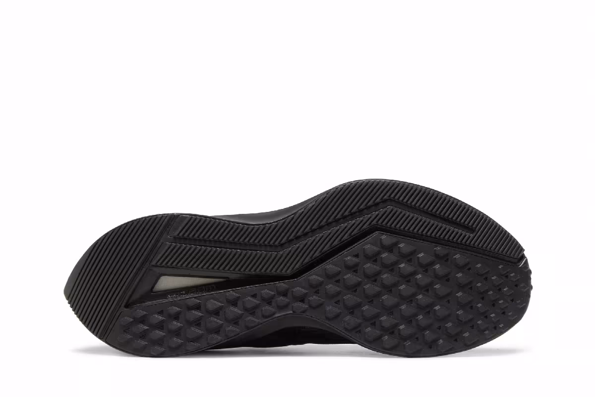 Nike Air Zoom Winflo 6 Triple Black, view 5