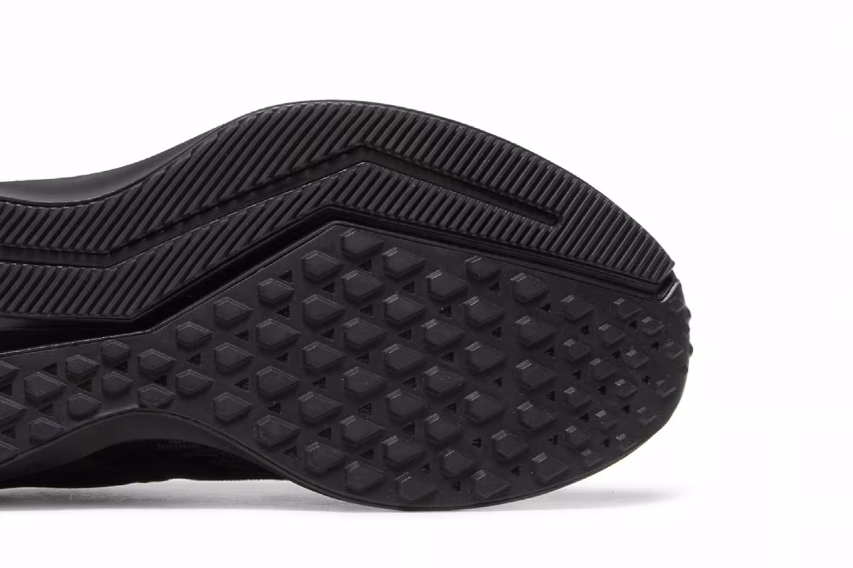 Nike Air Zoom Winflo 6 Triple Black, view 6