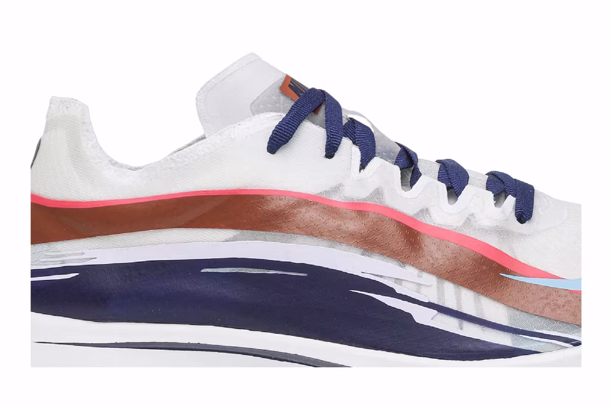 Nike Women's Zoom Fly SP Graphic Streaks, view 3