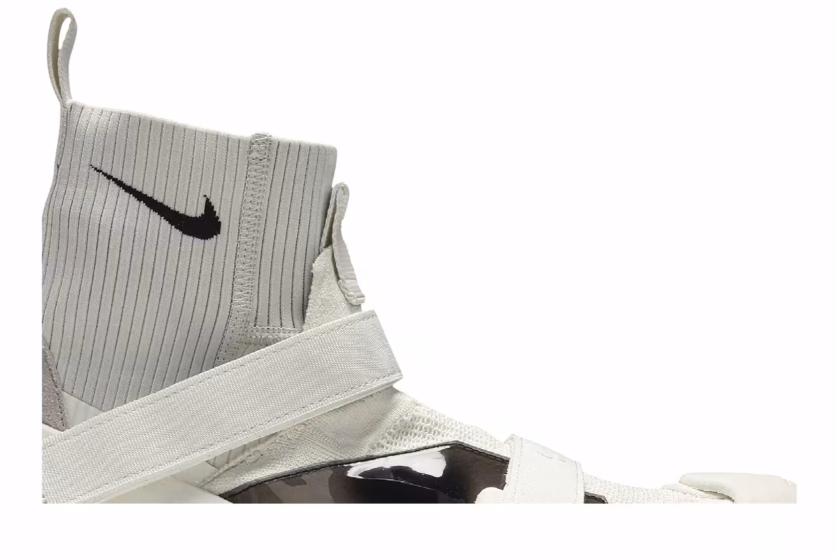 Matthew M. Williams x Nike Women's Free Trainer 3 Flyknit SP Light Bone, view 3