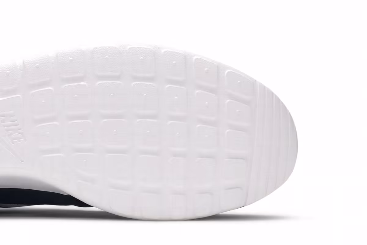 Nike Roshe One Obsidian White, view 6