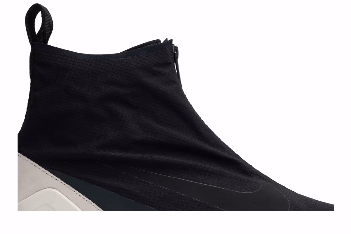 Men's AMBUSH x Nike Air Max 180 High Black, view 3