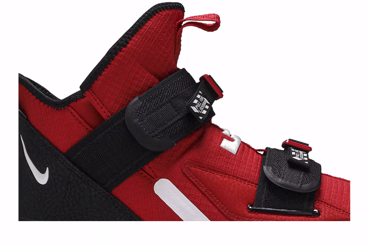 Nike LeBron Soldier 13 SFG University Red, view 3
