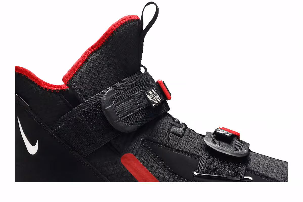 Nike LeBron Soldier 13 Bred, view 3