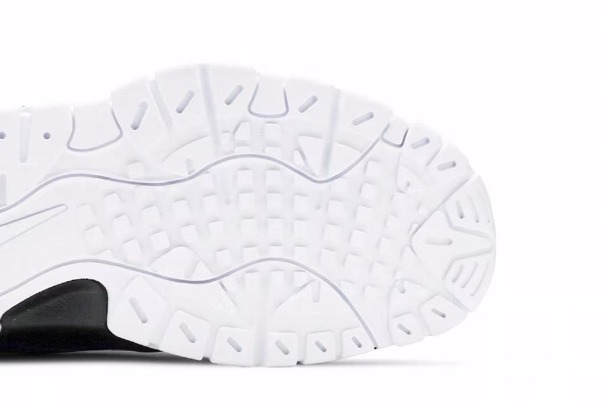 Nike Air Barrage Mid QS Raptors, view 6