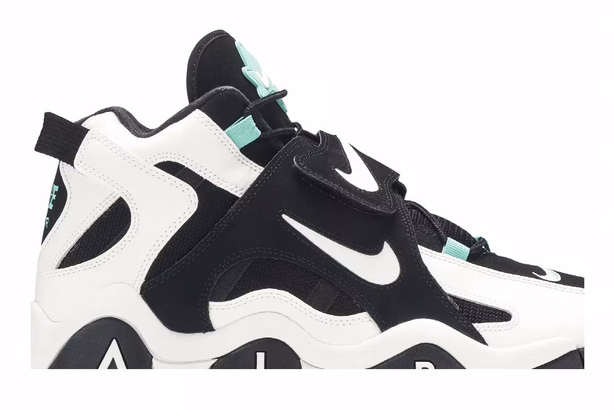 Nike Air Barrage Mid Cabana, view 3