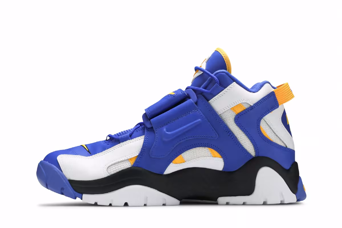 Nike Air Barrage Mid Racer Blue, view 4