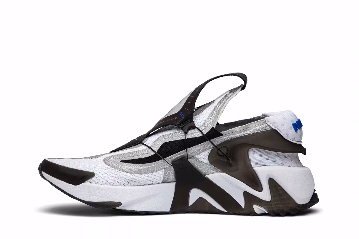Nike Adapt Huarache White Black, view 4