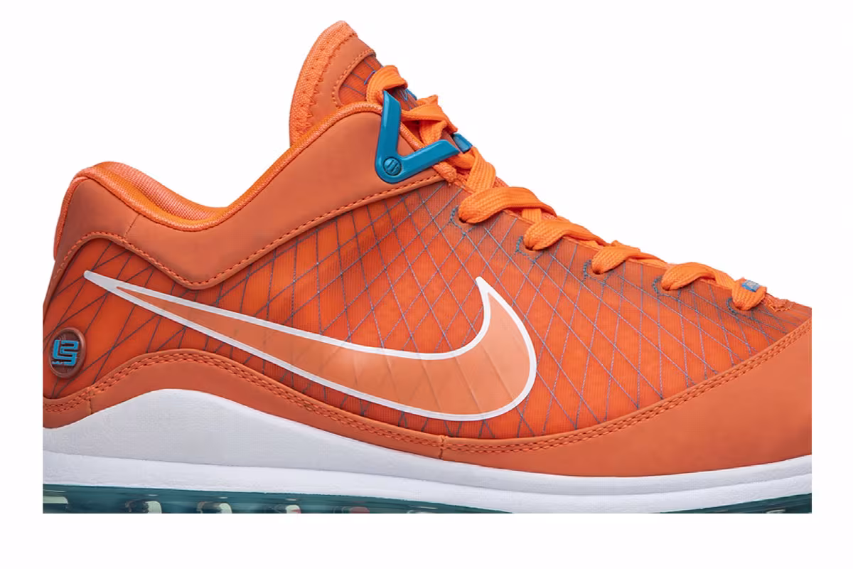 Nike Air Max LeBron 7 Low Miami Dolphins, view 3