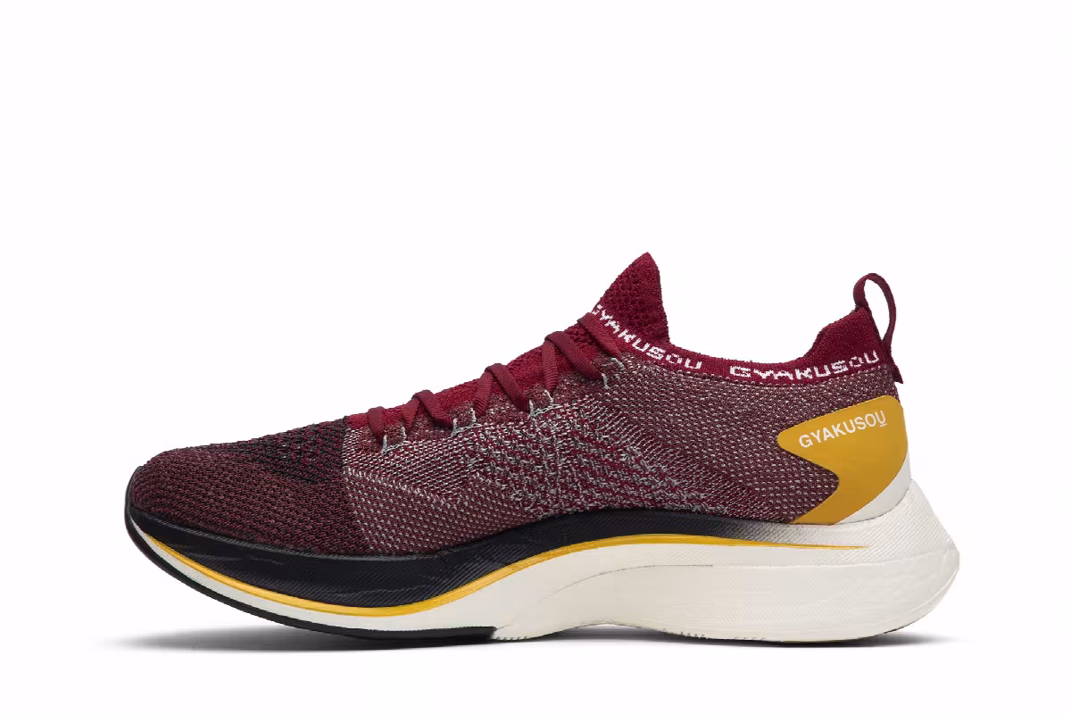 Gyakusou x Nike Zoom VaporFly 4% Flyknit Team Red, view 4