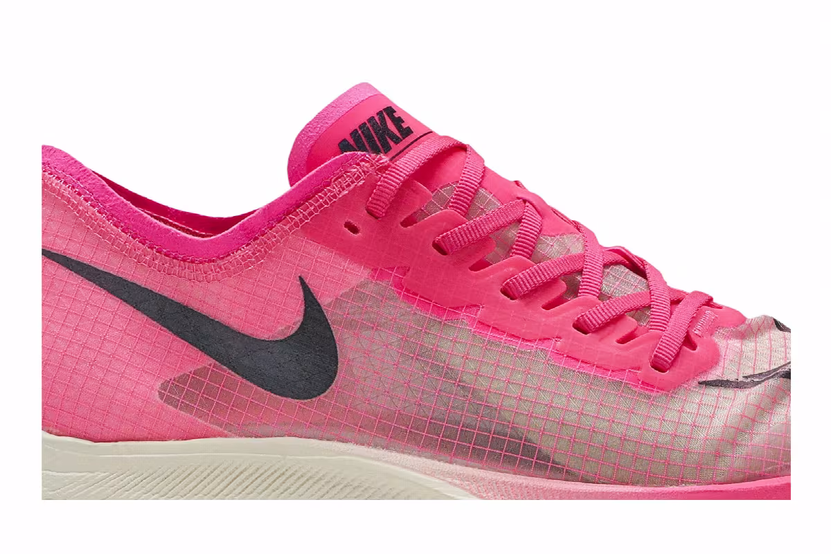 Nike ZoomX Vaporfly NEXT% Pink Blast, view 3