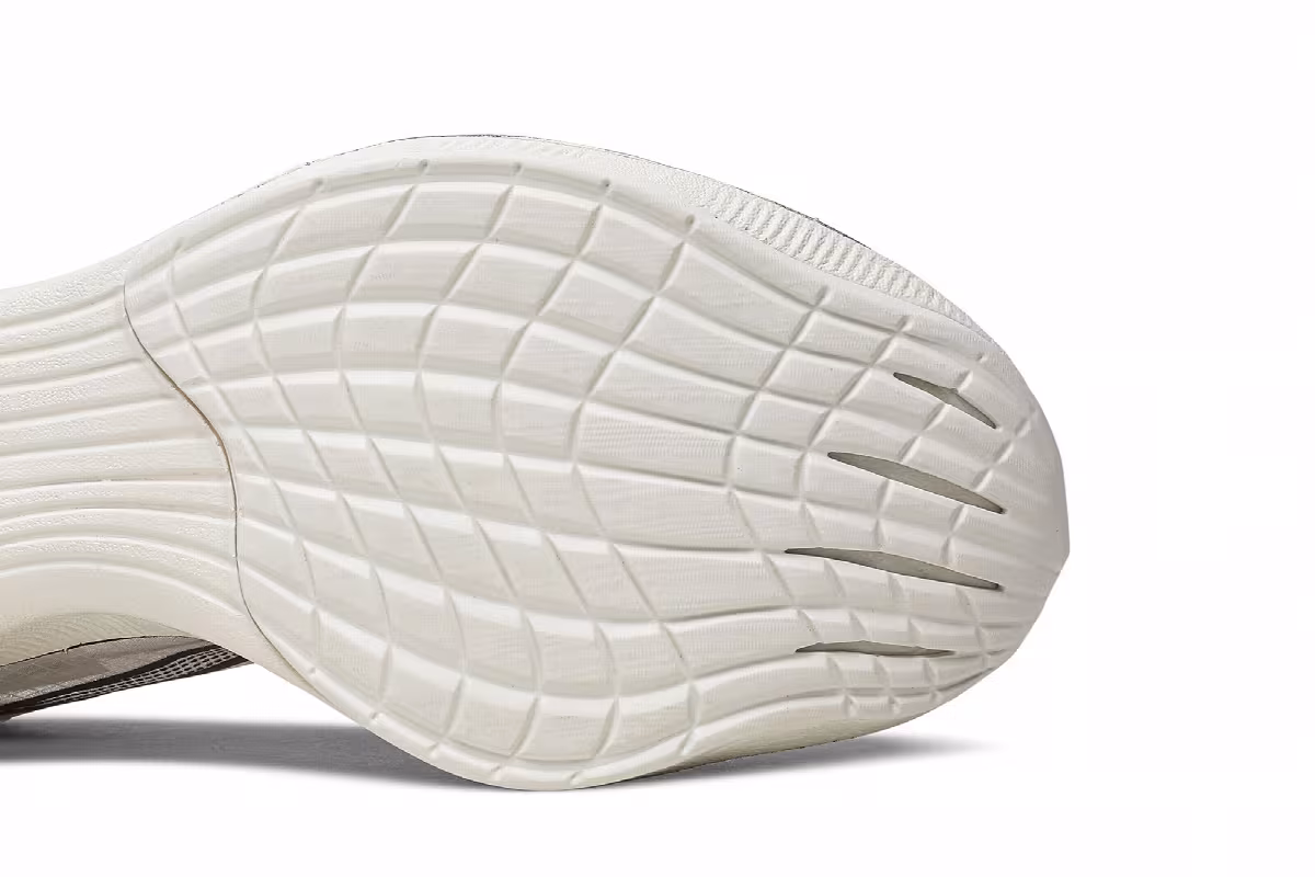 Nike ZoomX VaporFly NEXT% Sail, view 6