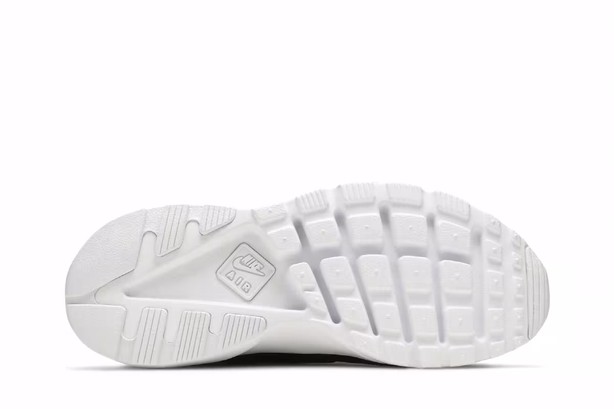 Nike Air Huarache Run Ultra Black White, view 5