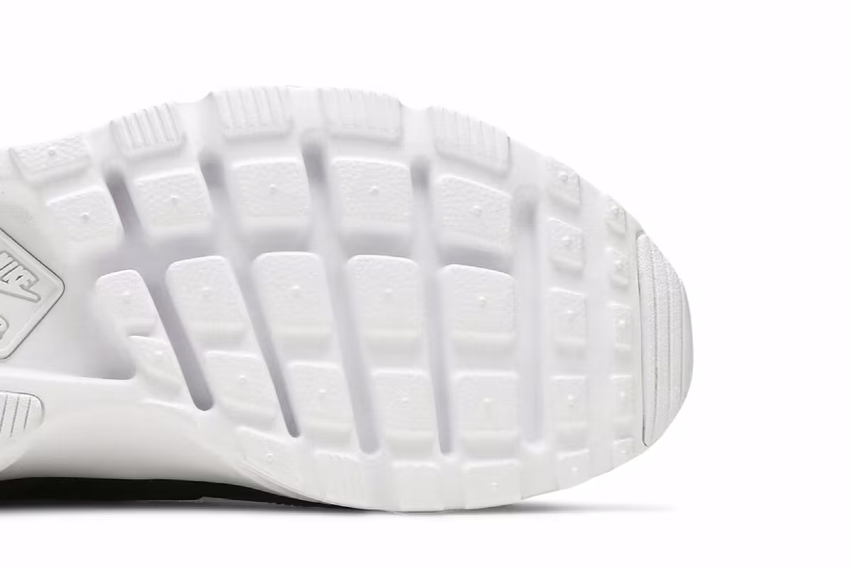Nike Air Huarache Run Ultra Black White, view 6