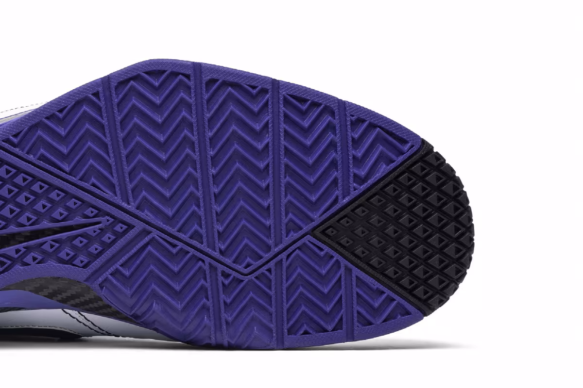 Nike Zoom Kobe 1 Protro 81 Points 2019, view 6