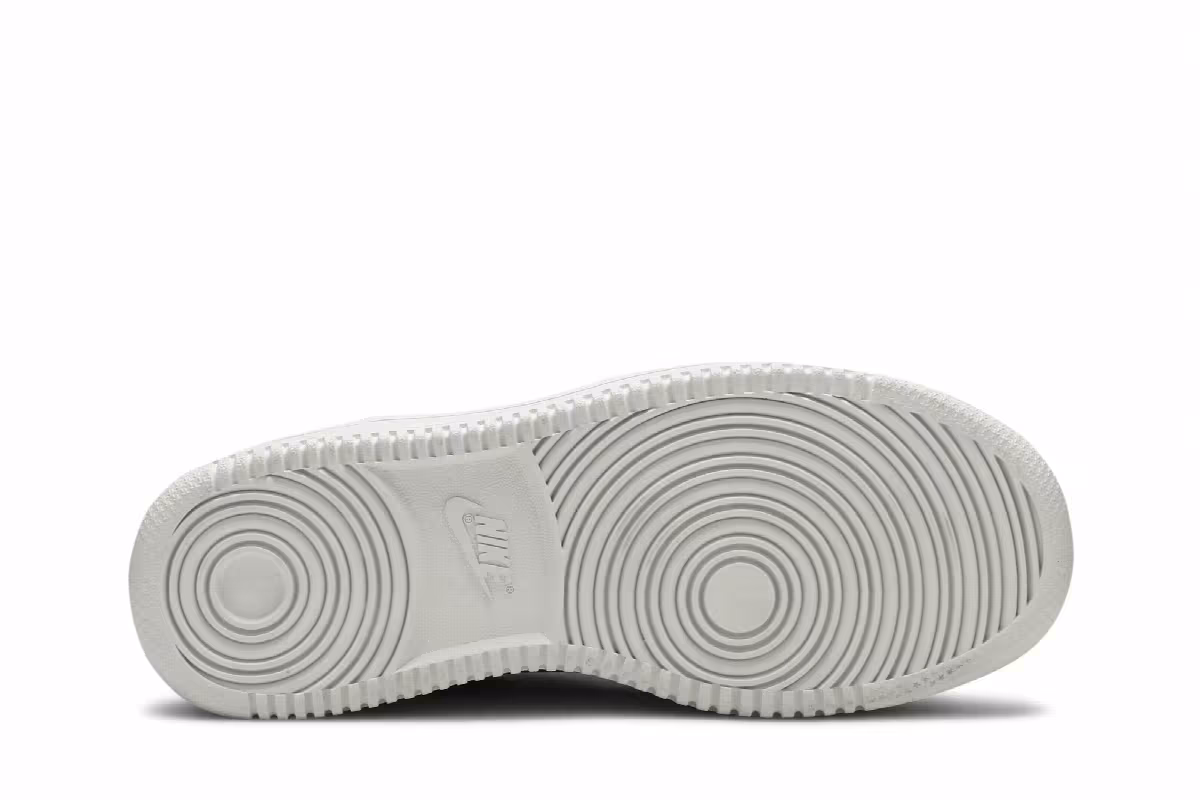 Nike Women's Vandal 2K Floral, view 5