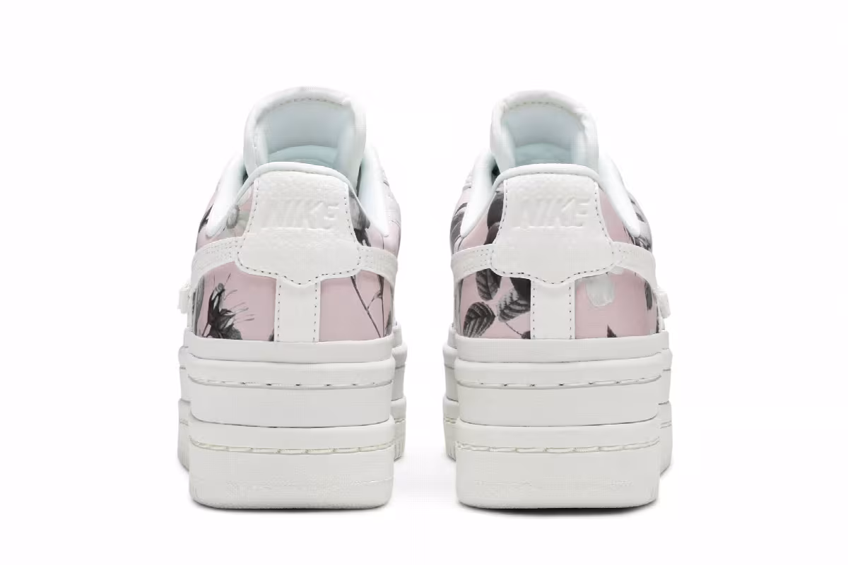Nike Women's Vandal 2K Floral, view 7