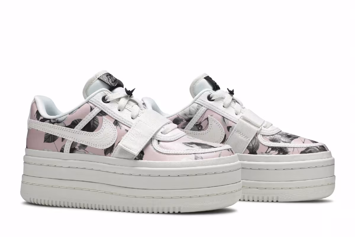 Nike Women's Vandal 2K Floral, view 9