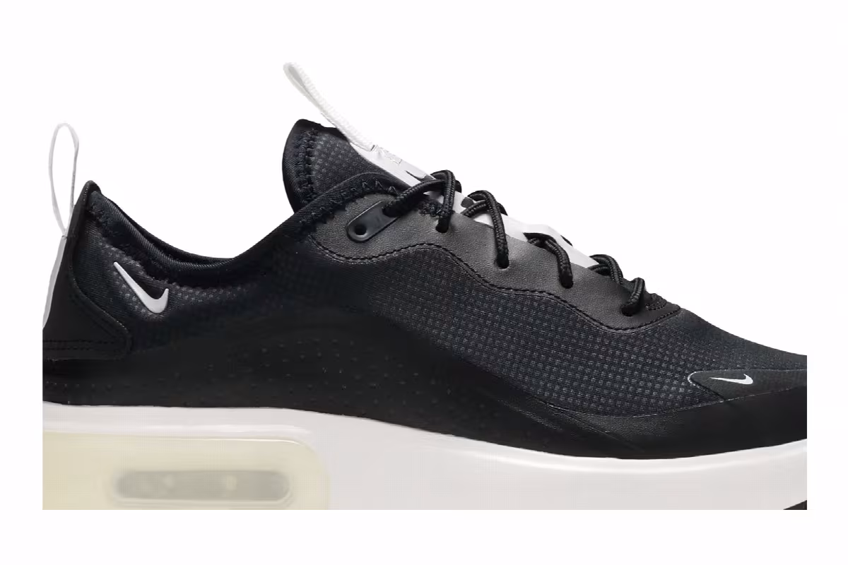 Nike Women's Air Max Dia Black, view 3