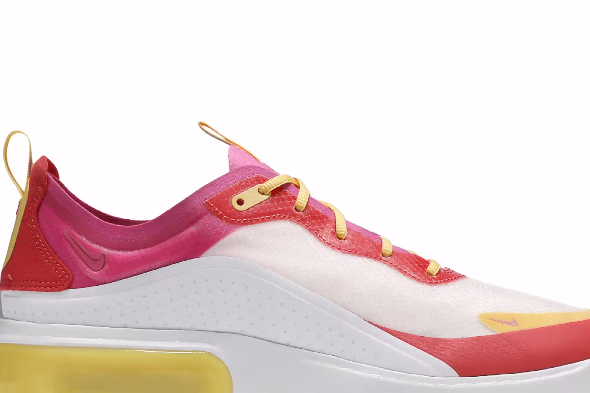 Nike Women's Air Max Dia SE Laser Fuchsia, view 3