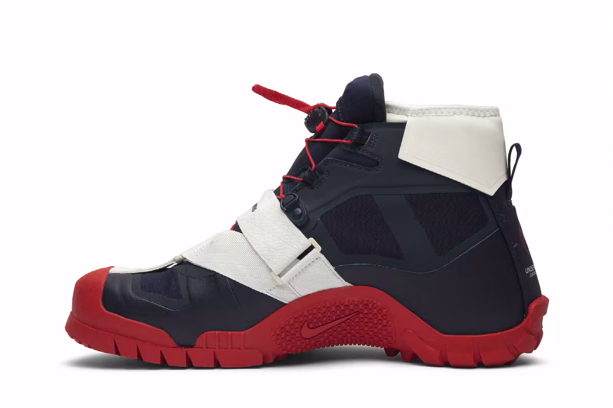 Undercover x Nike SFB Mountain Obsidian Red, view 4