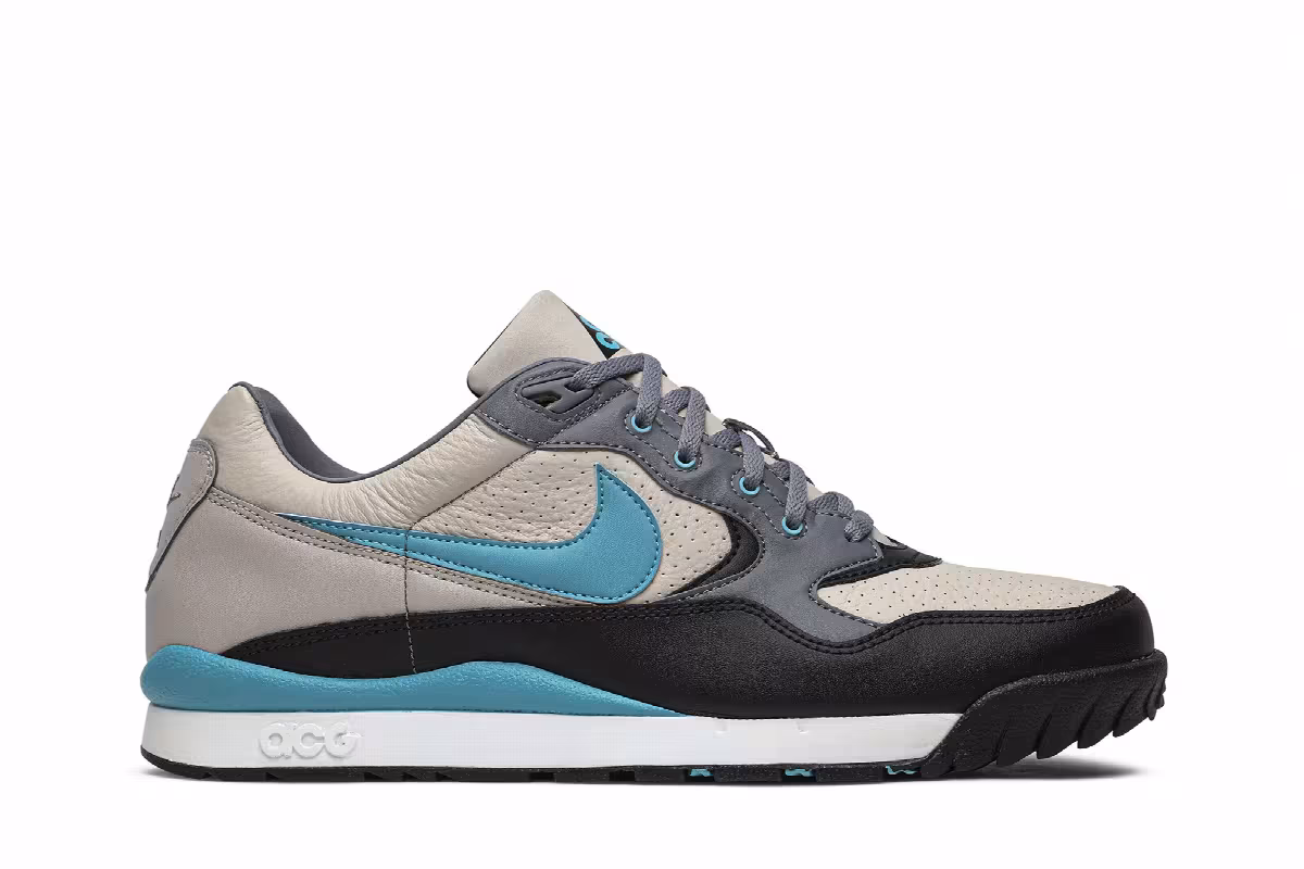 Nike Air Wildwood ACG Teal Nebula, view 2