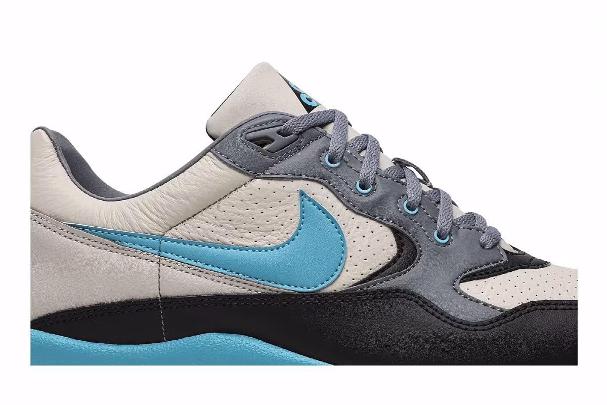 Nike Air Wildwood ACG Teal Nebula, view 3