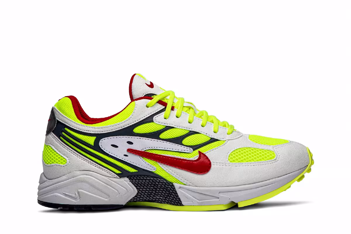 Nike Air Ghost Racer Neon Yellow, view 2