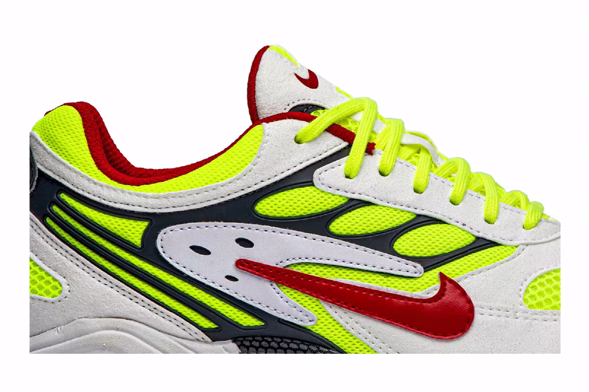 Nike Air Ghost Racer Neon Yellow, view 3